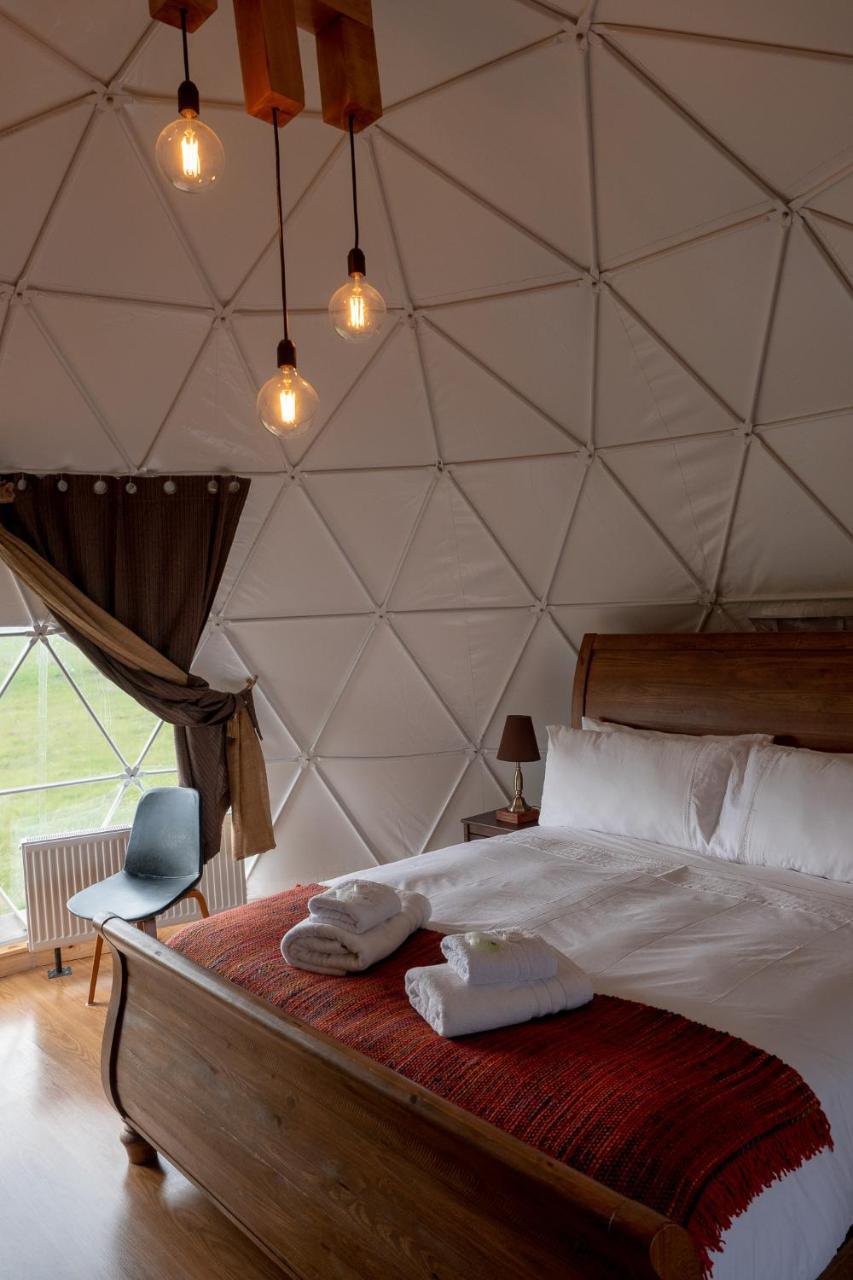 Garden Domes Villa Puerto Natales Ngoại thất bức ảnh