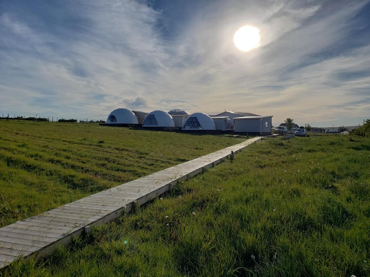 Garden Domes Villa Puerto Natales Ngoại thất bức ảnh